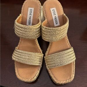Steve Madden gold women wedges